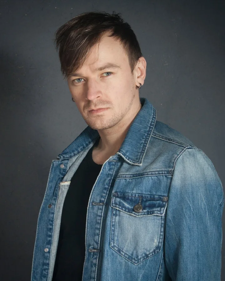 Sebastian Pierzchalski, grafik i założyciel Produkcji Grafiki z Radomska